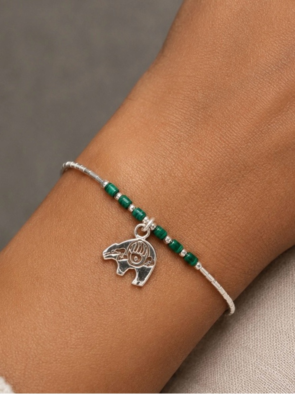 Native American Liquid Sterling Silver Running Bear Malachite Bear Bracelet